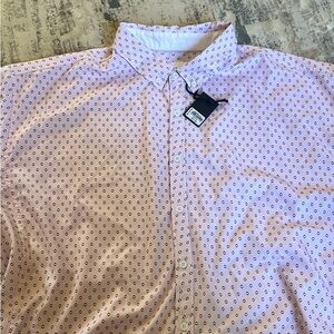 JB Holt men’s T-shirt button up